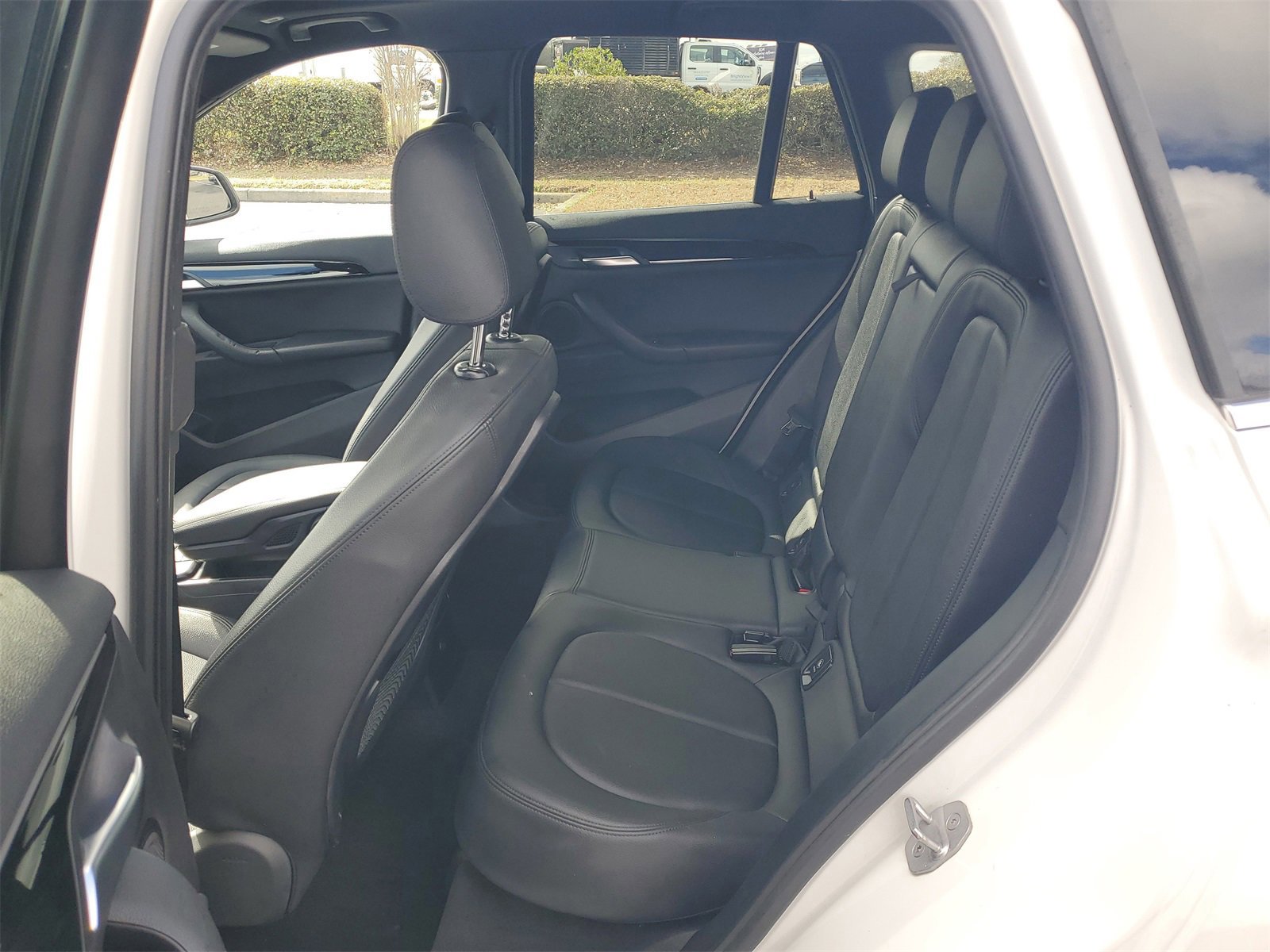 Used 2018 BMW X1 sDrive28i image 12