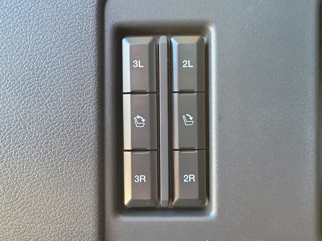 Certified 2023 Ford Expedition Limited AWD/4WD image 9