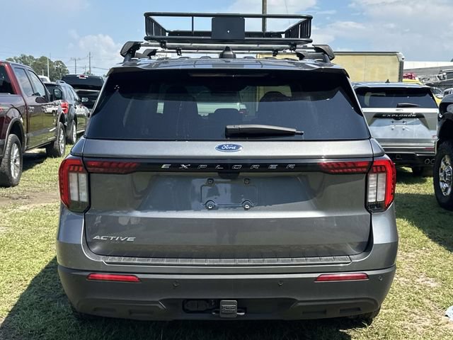 Certified 2025 Ford Explorer Active RWD image 16
