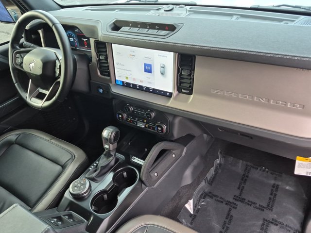 Certified 2025 Ford Bronco Outer Banks w/ Sasquatch Package AWD/4WD image 26