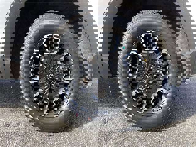 Used 2023 Hyundai Santa Cruz SE image 9