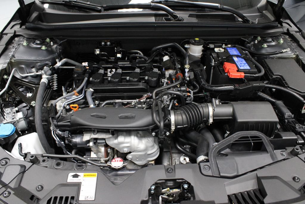 Used 2025 Honda Accord SE image 13