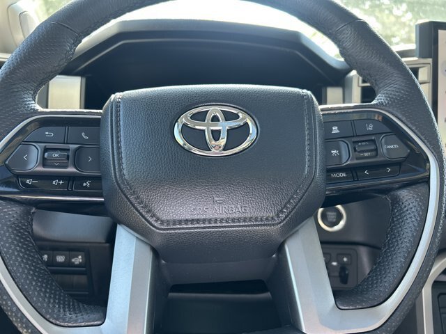 Used 2024 Toyota Tundra Limited AWD/4WD image 30