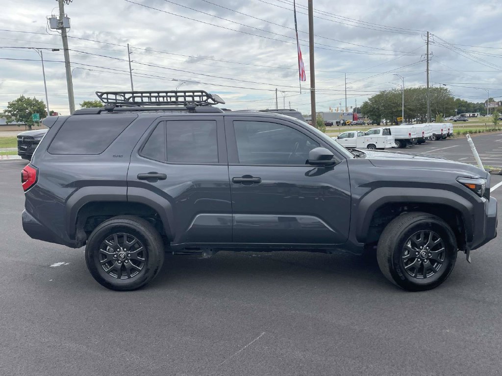 Used 2025 Toyota 4Runner SR5 RWD image 2