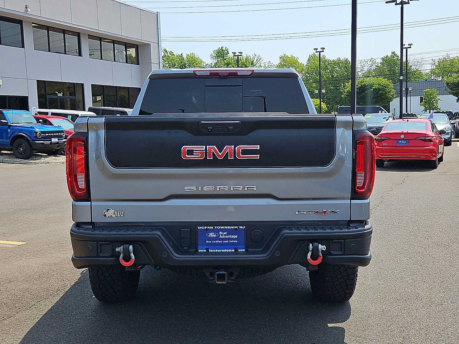Used 2023 GMC Sierra 1500 AT4X w/ AT4X AEV Edition AWD/4WD image 5