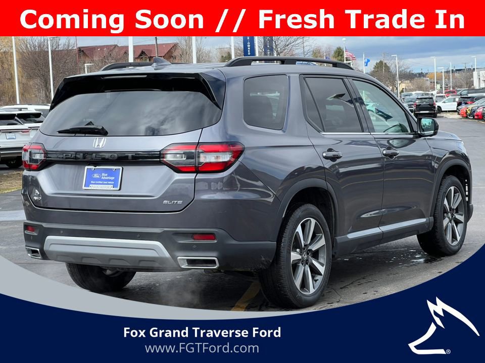 Used 2024 Honda Pilot Elite image 2