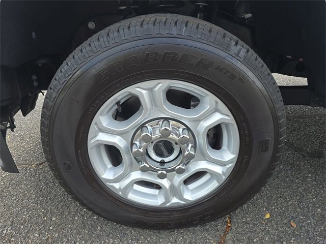 Certified 2025 Ford F350 XLT image 11