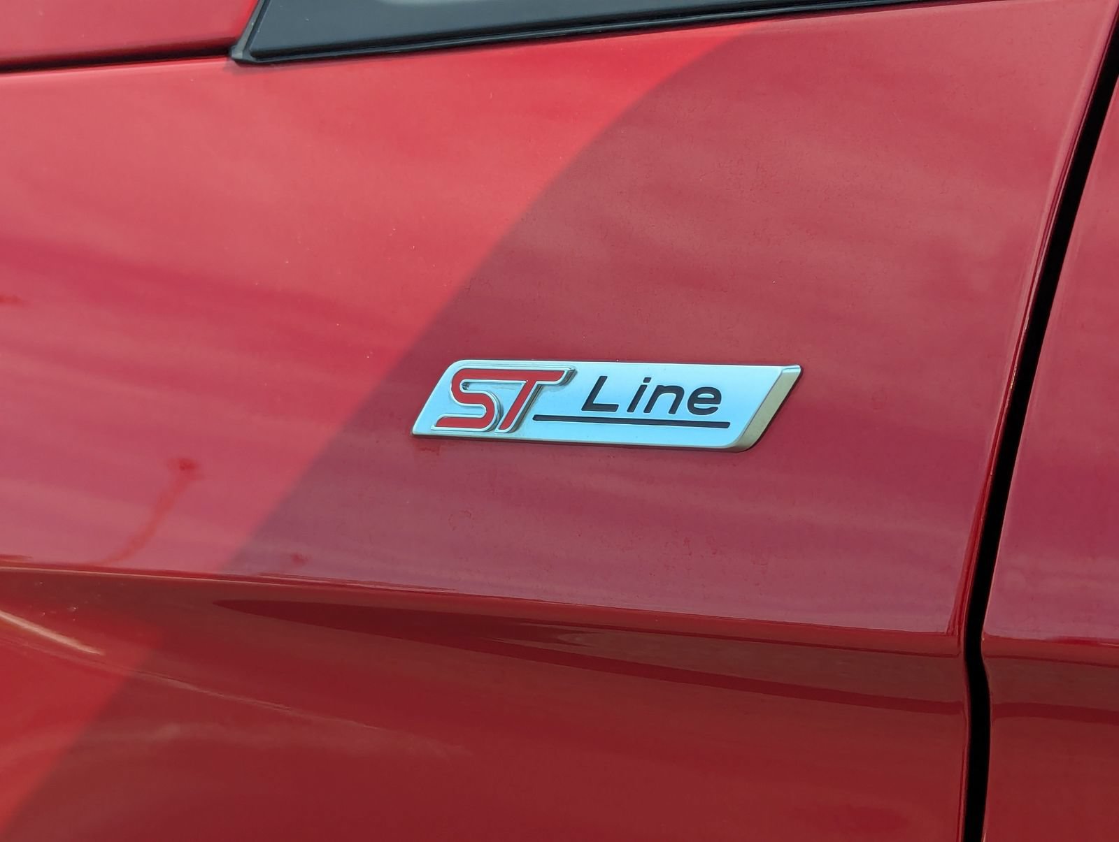 Certified 2022 Ford Edge ST-Line AWD/4WD image 13
