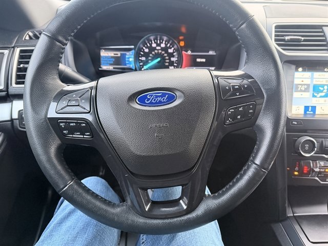 Certified 2017 Ford Explorer XLT w/ Equipment Group 202A image 16