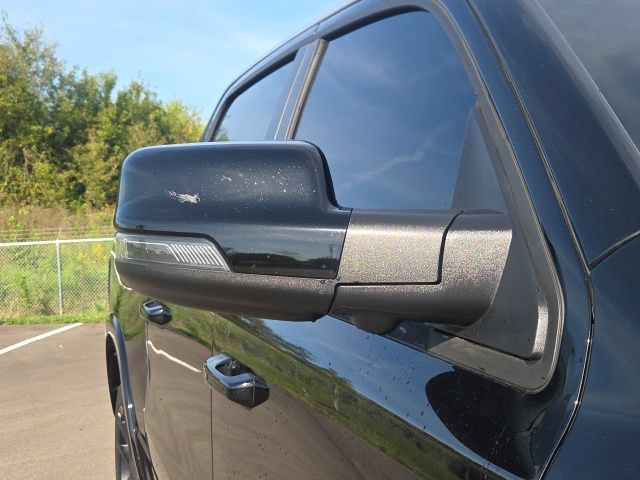 Used 2025 RAM 1500 Laramie w/ Night Edition AWD/4WD image 8