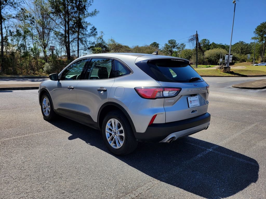 Certified 2022 Ford Escape S image 3