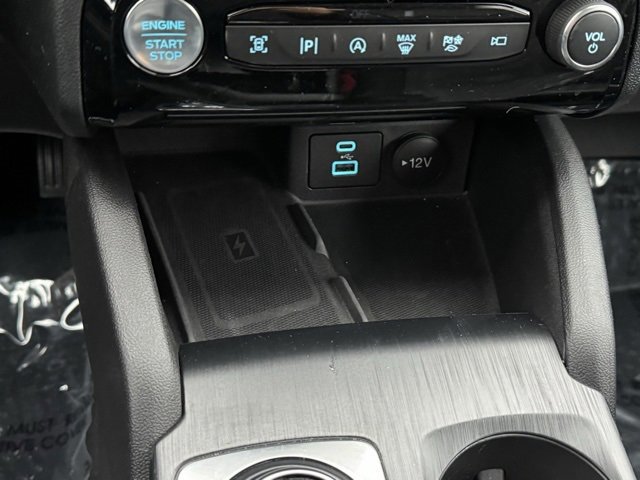 Certified 2023 Ford Escape Platinum w/ Premium Technology Package image 18