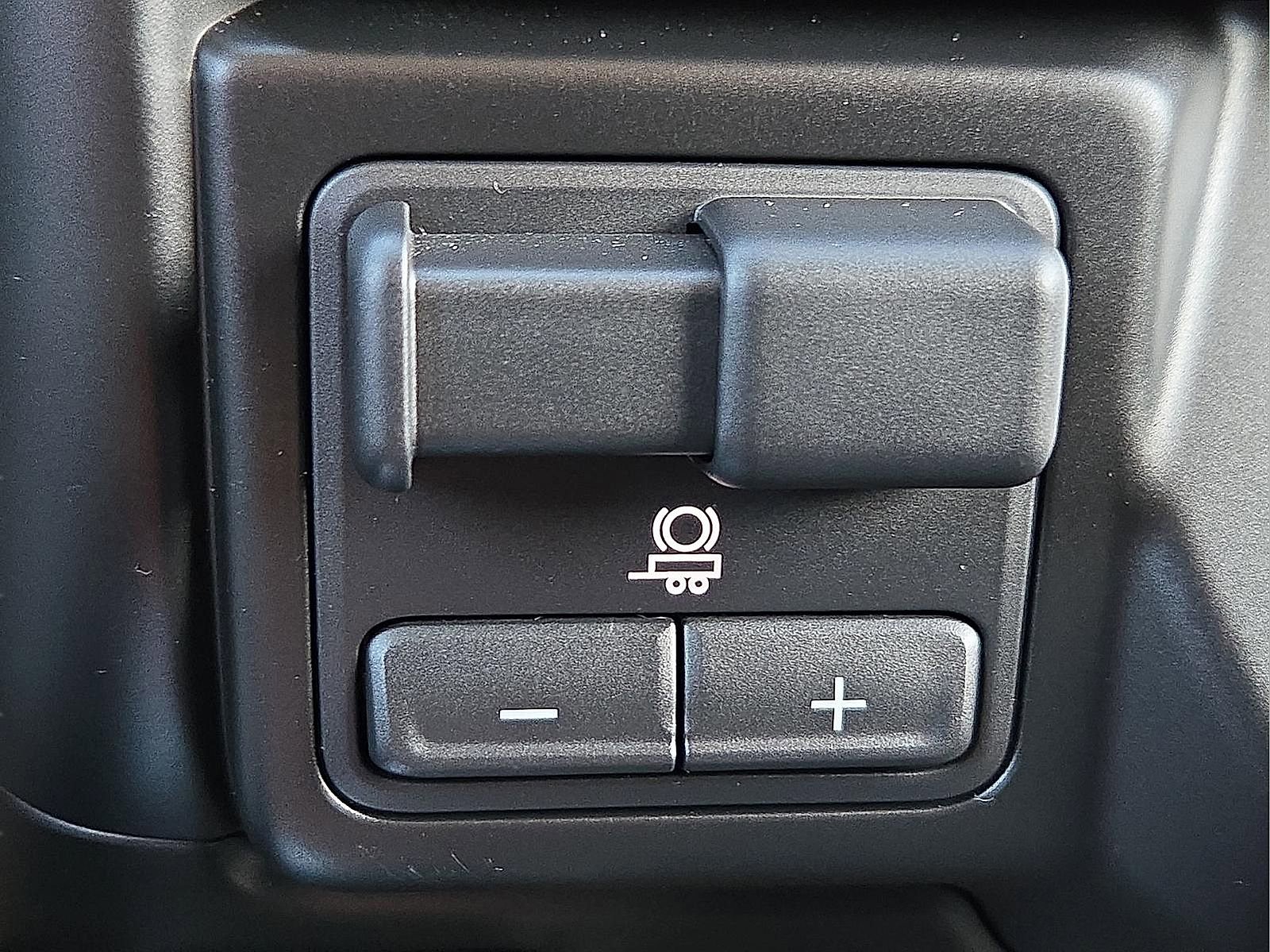 Used 2019 Chevrolet Silverado 1500 RST w/ All-Star Edition image 18