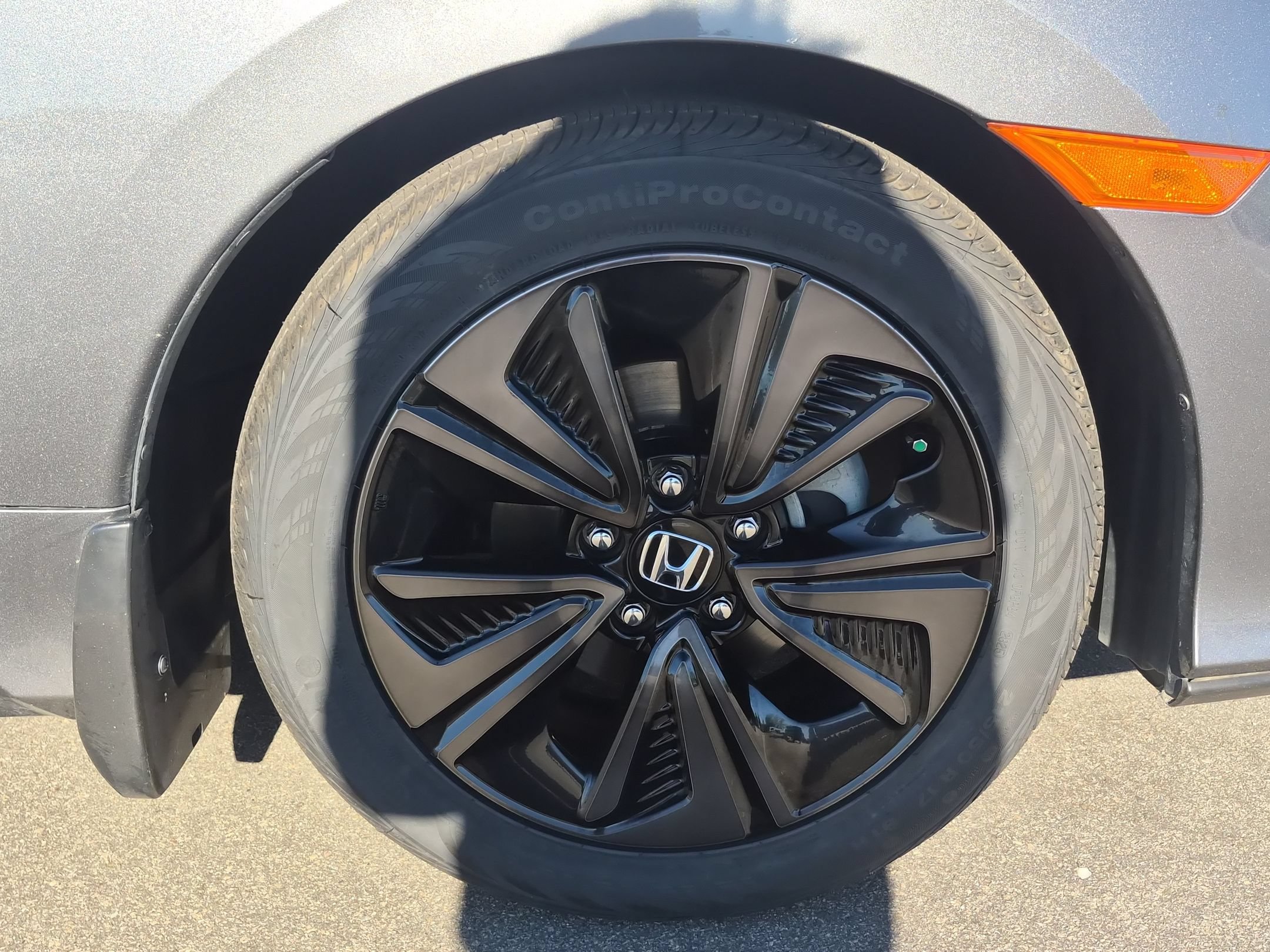 Used 2019 Honda Civic EX image 11