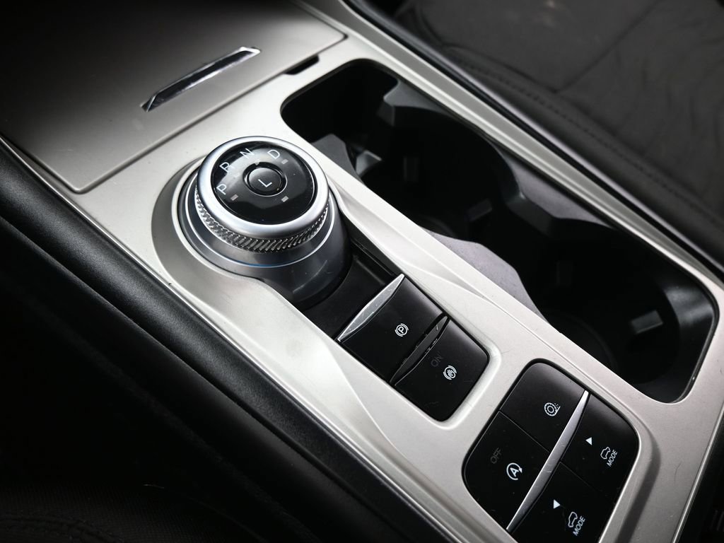 Certified 2021 Ford Explorer XLT image 16