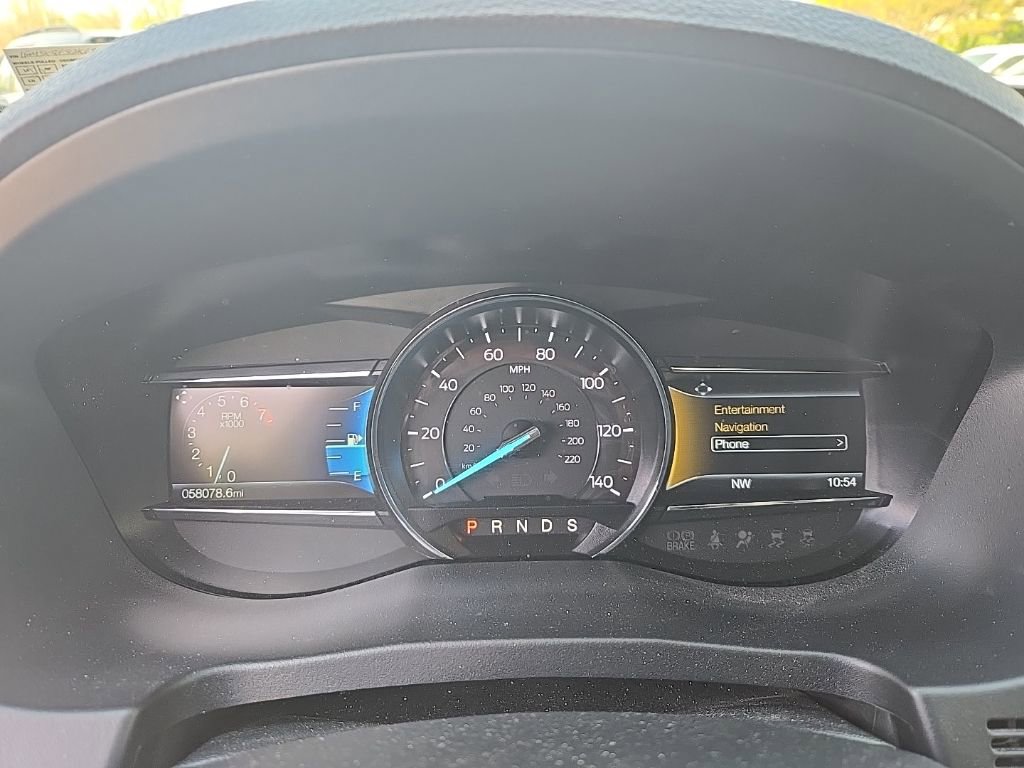 Certified 2019 Ford Explorer Limited w/ Ford Safe & Smart Package AWD/4WD image 11