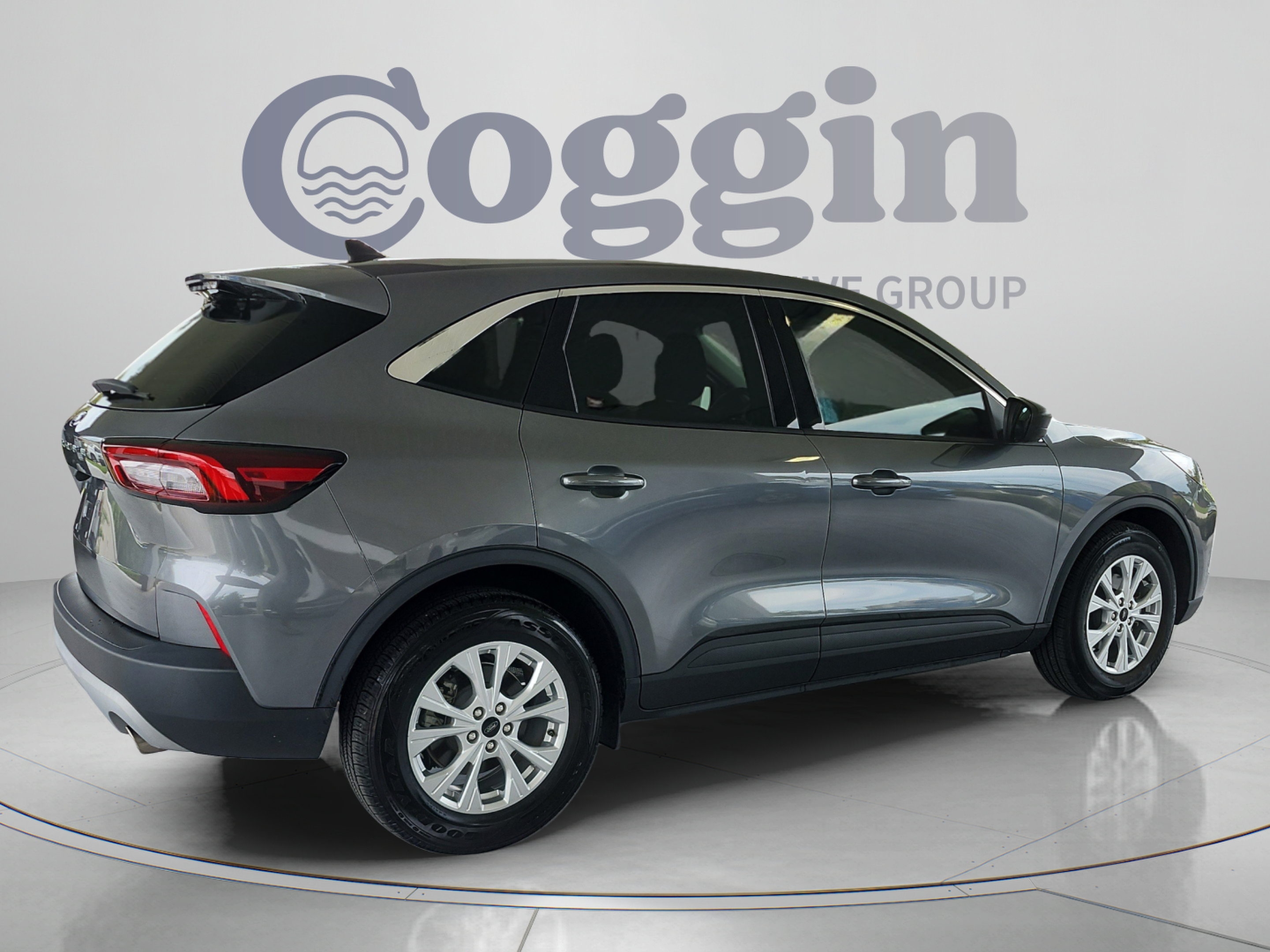 Certified 2024 Ford Escape Active FWD image 5