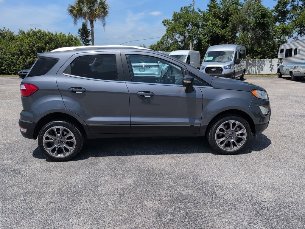 Certified 2020 Ford EcoSport Titanium AWD/4WD image 2