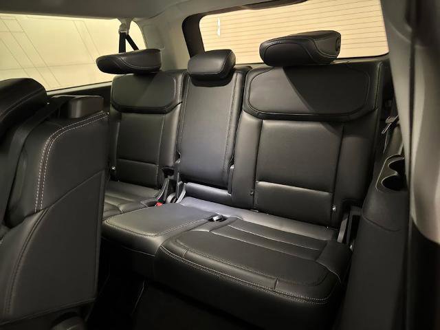 Certified 2025 Ford Expedition Max Platinum image 37