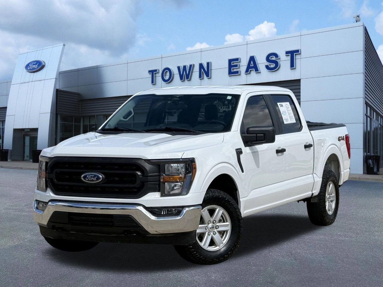 Certified 2023 Ford F150 XL w/ Trailer Tow Package AWD/4WD image 1