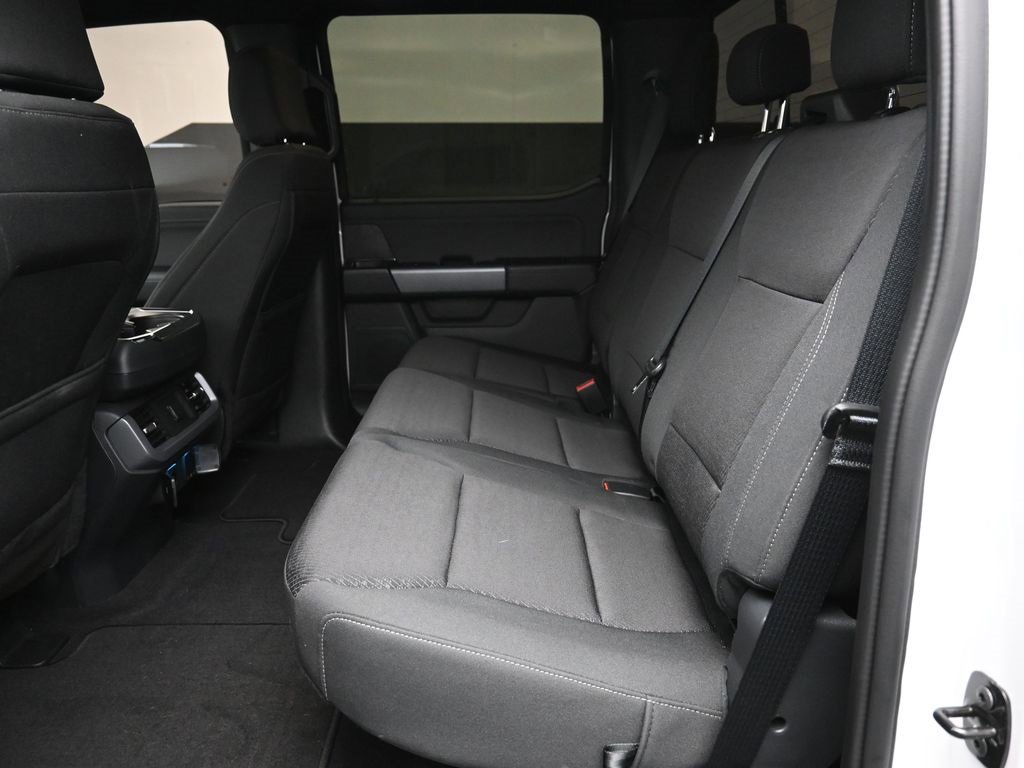 Certified 2025 Ford F150 XLT w/ Equipment Group 302A MID image 27