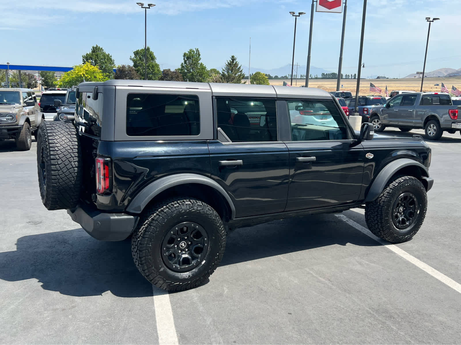 Certified 2023 Ford Bronco Wildtrak AWD/4WD image 7