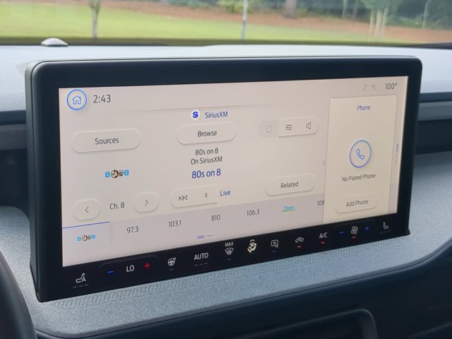 Certified 2025 Ford Maverick XLT w/ XLT Luxury Package AWD/4WD image 19