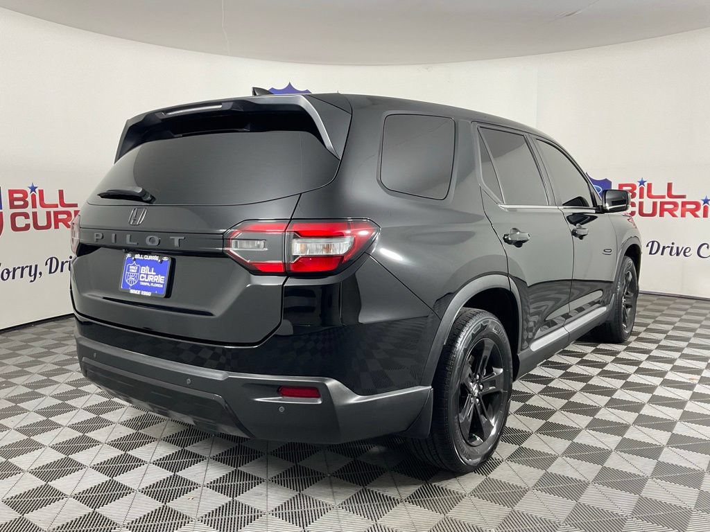 Used 2023 Honda Pilot EX-L image 3