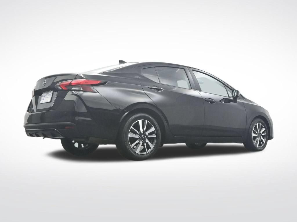 Used 2025 Nissan Versa SV FWD image 40