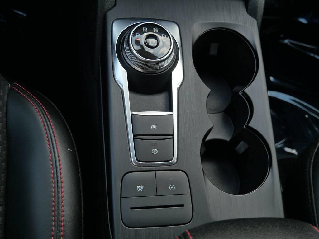 Certified 2023 Ford Escape ST-Line AWD/4WD image 25