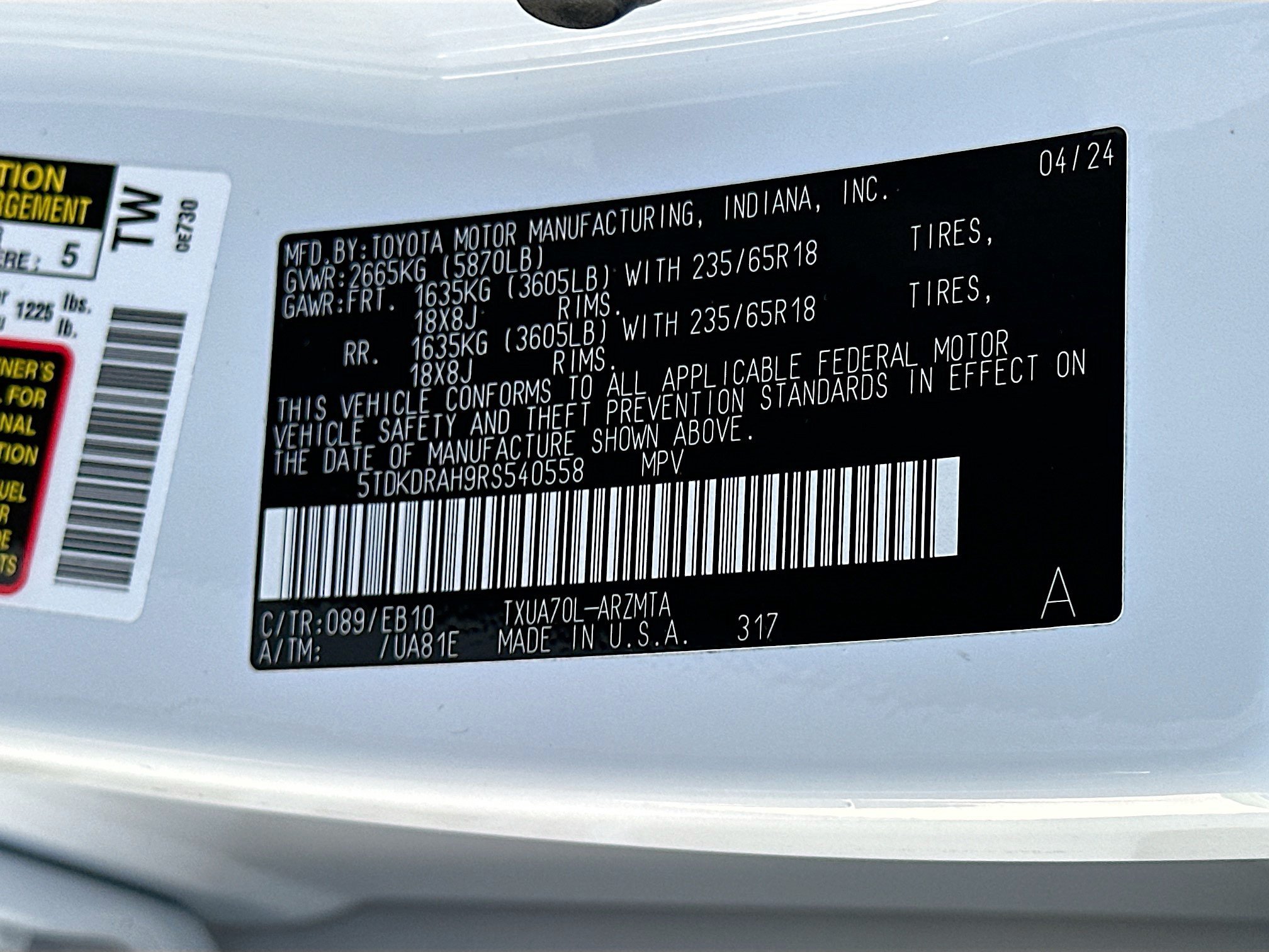 Used 2024 Toyota Highlander XLE FWD image 33