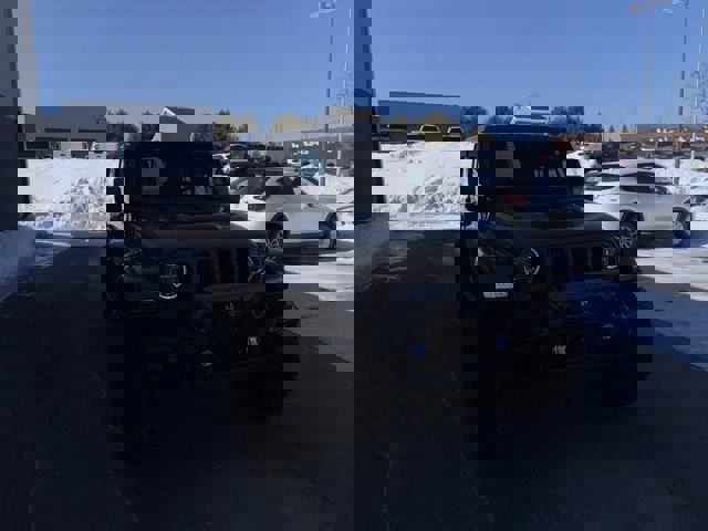 Used 2020 Jeep Wrangler Unlimited Sahara w/ Dual Top Group image 9