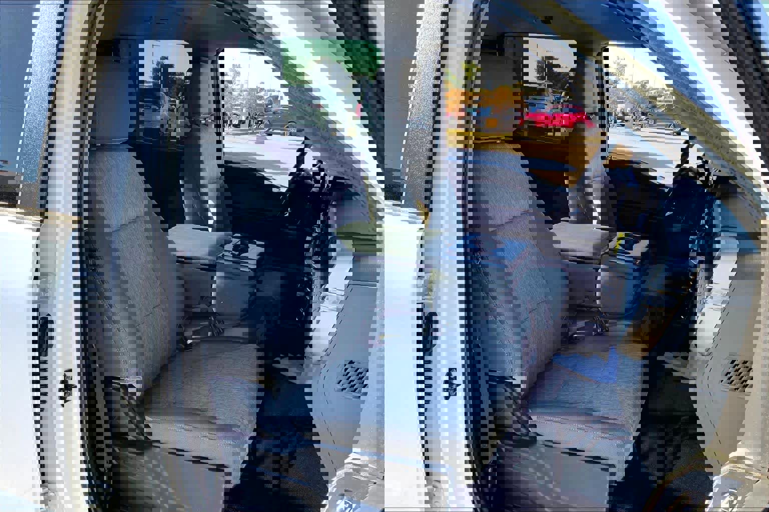 Certified 2023 Ford F250 XL w/ FX4 Off-Road Package image 10