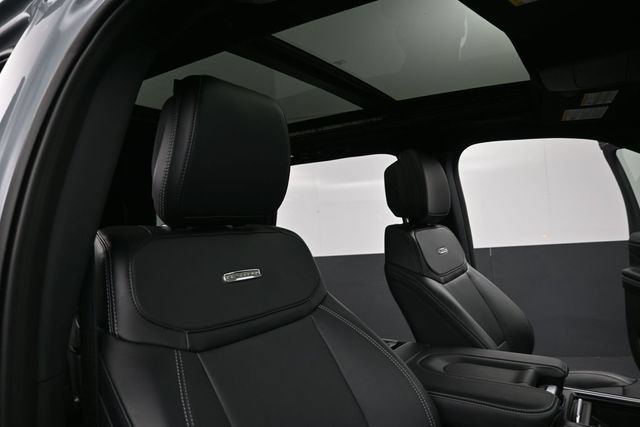 Certified 2026 Ford Expedition Platinum w/ Stealth Performance Package AWD/4WD image 33