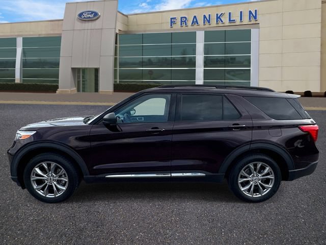 Certified 2022 Ford Explorer XLT w/ Equipment Group 202A RWD image 4