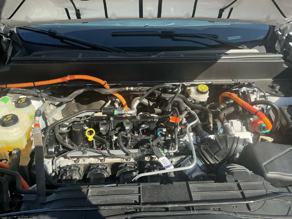 Certified 2023 Ford Maverick Lariat w/ Lariat Luxury Package FWD image 25