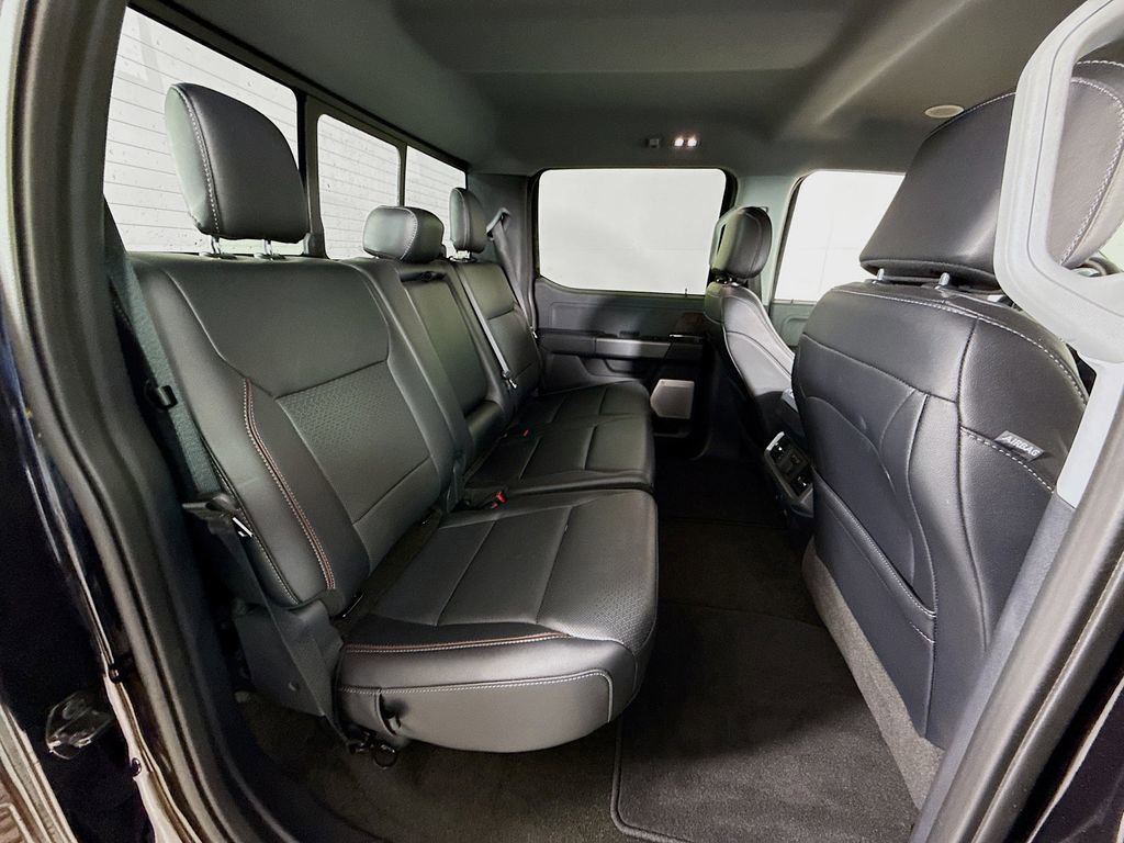 Certified 2022 Ford F150 Lariat w/ Equipment Group 502A High image 28