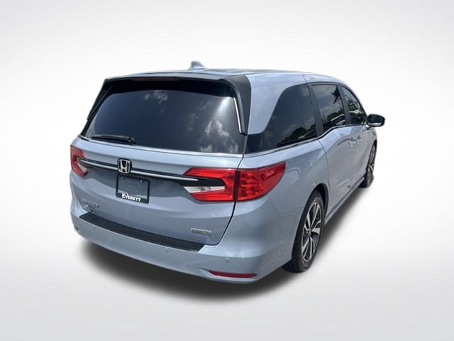 Used 2024 Honda Odyssey Touring image 9