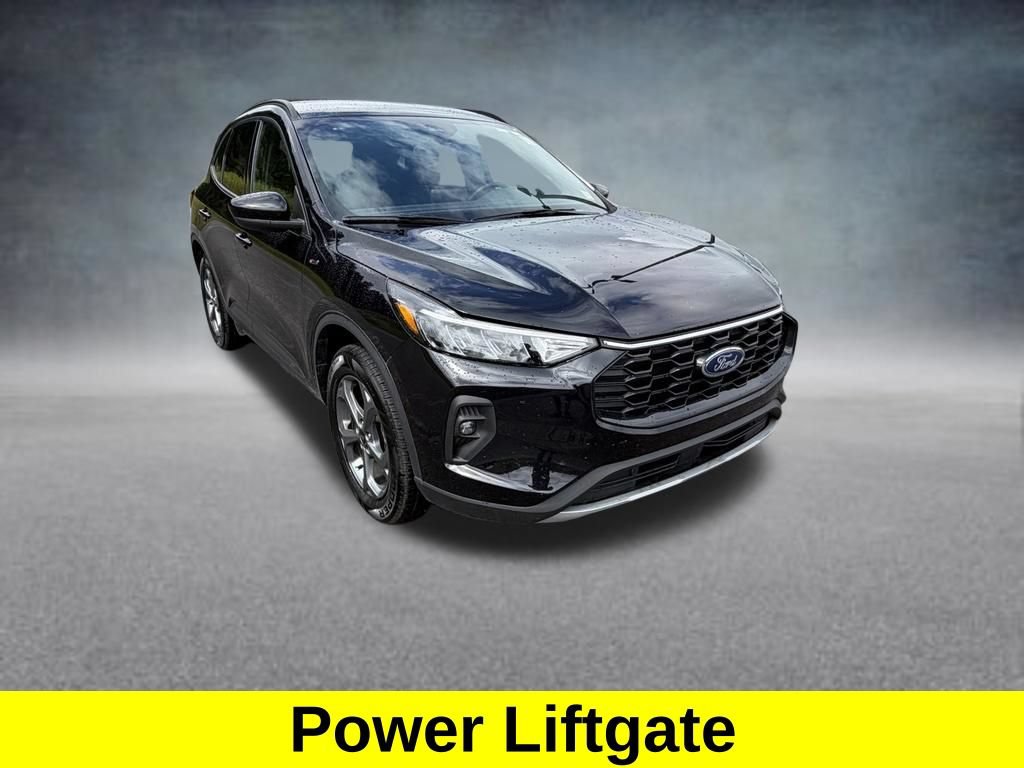 Certified 2025 Ford Escape ST-Line Select AWD/4WD image 8
