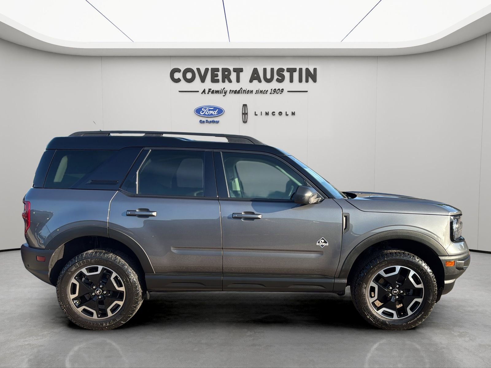Certified 2021 Ford Bronco Sport Outer Banks AWD/4WD image 6