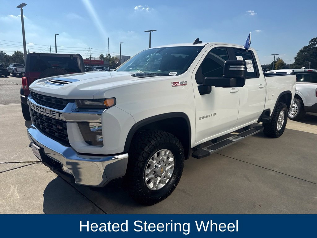 Used 2023 Chevrolet Silverado 2500 LT w/ Convenience Package AWD/4WD image 4