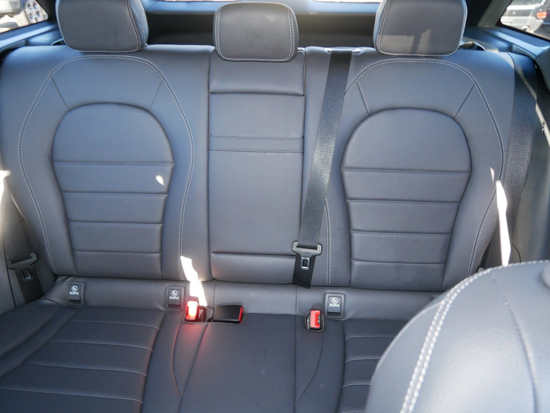 Used 2022 Mercedes-Benz GLC 300 4MATIC image 13