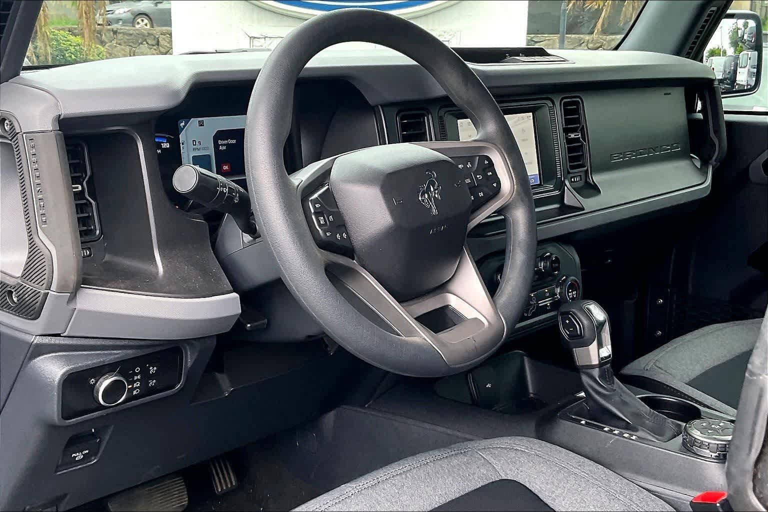 Certified 2023 Ford Bronco 4-Door AWD/4WD image 8