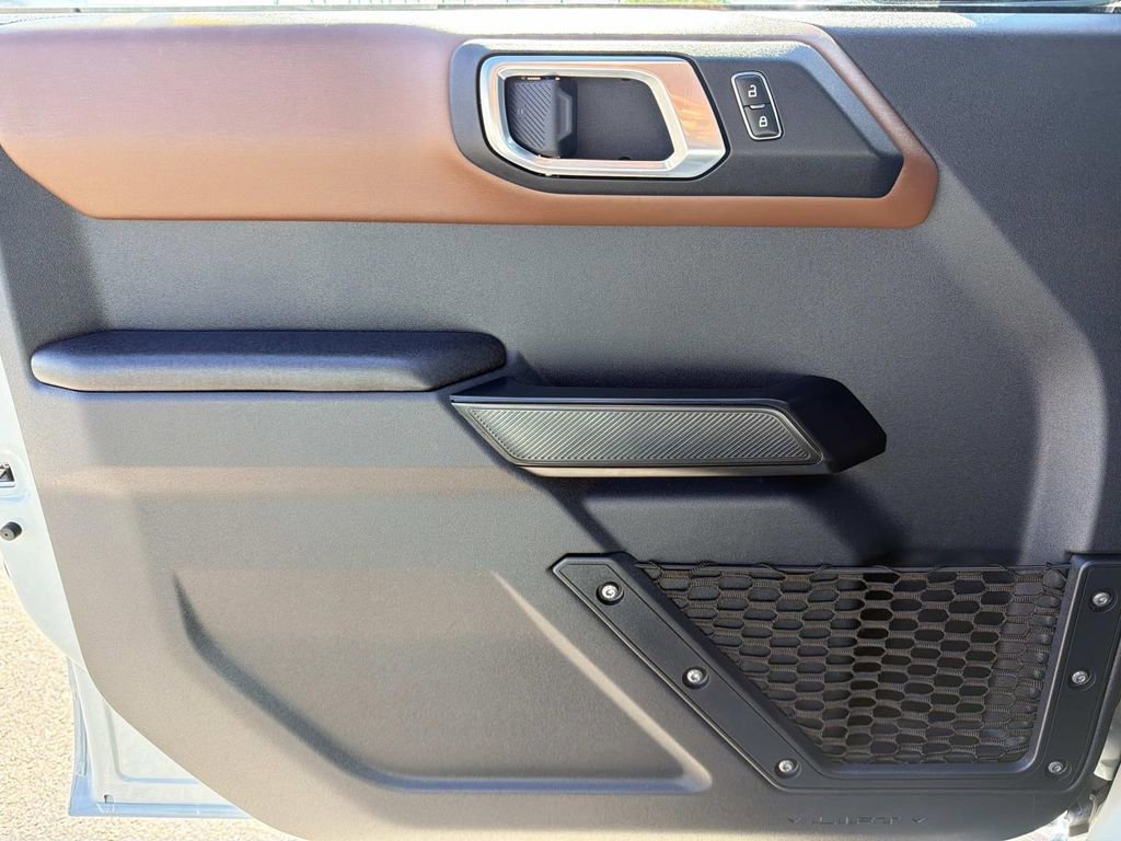 Certified 2024 Ford Bronco Outer Banks image 17