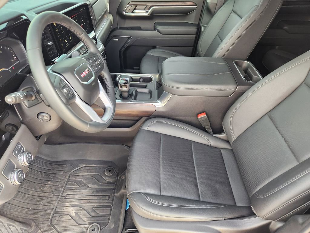 Used 2024 GMC Sierra 1500 SLT image 12