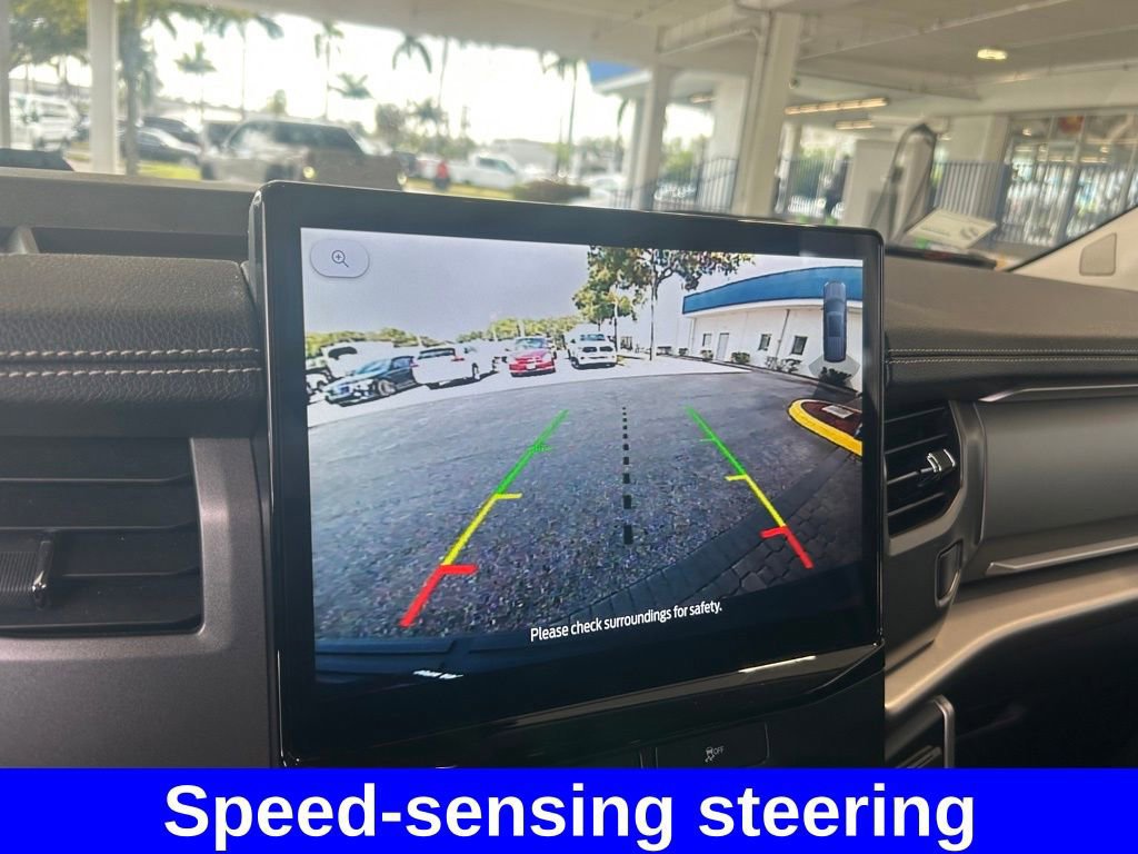 Certified 2022 Ford Expedition XLT image 14