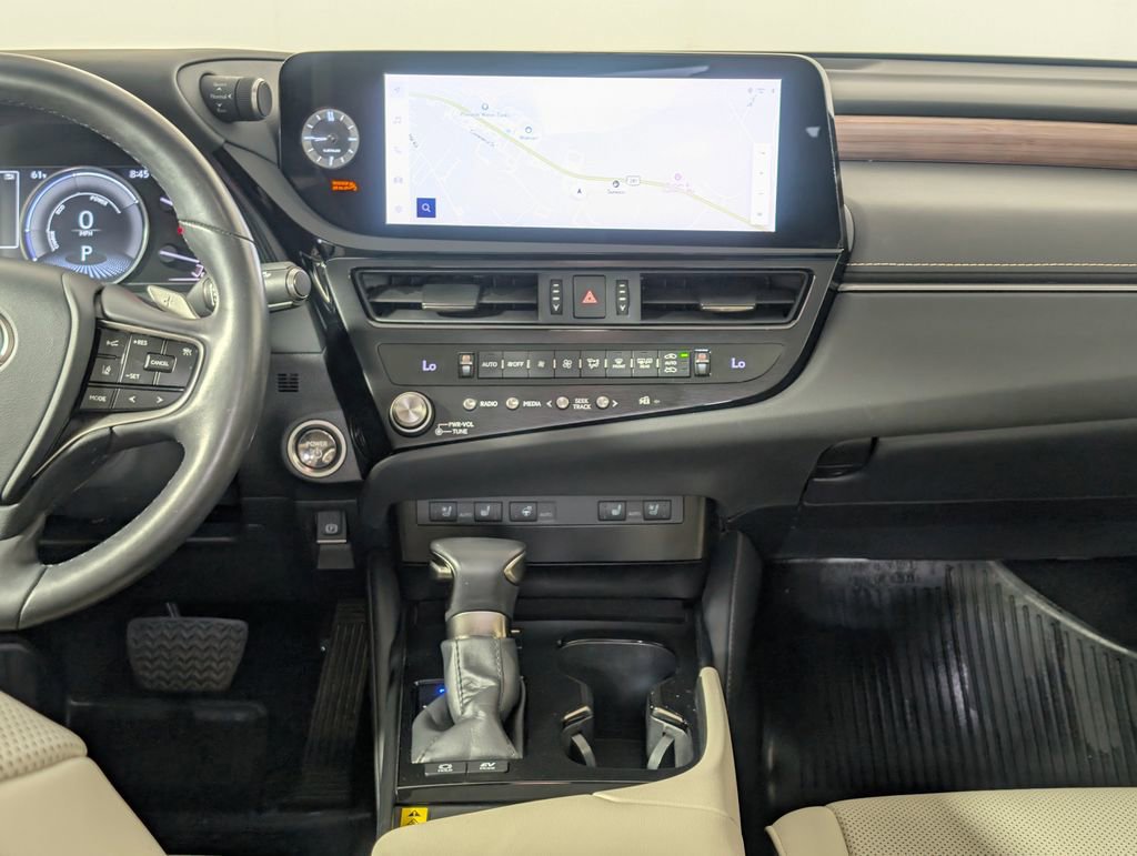 Used 2023 Lexus ES 300h w/ Premium Package image 14