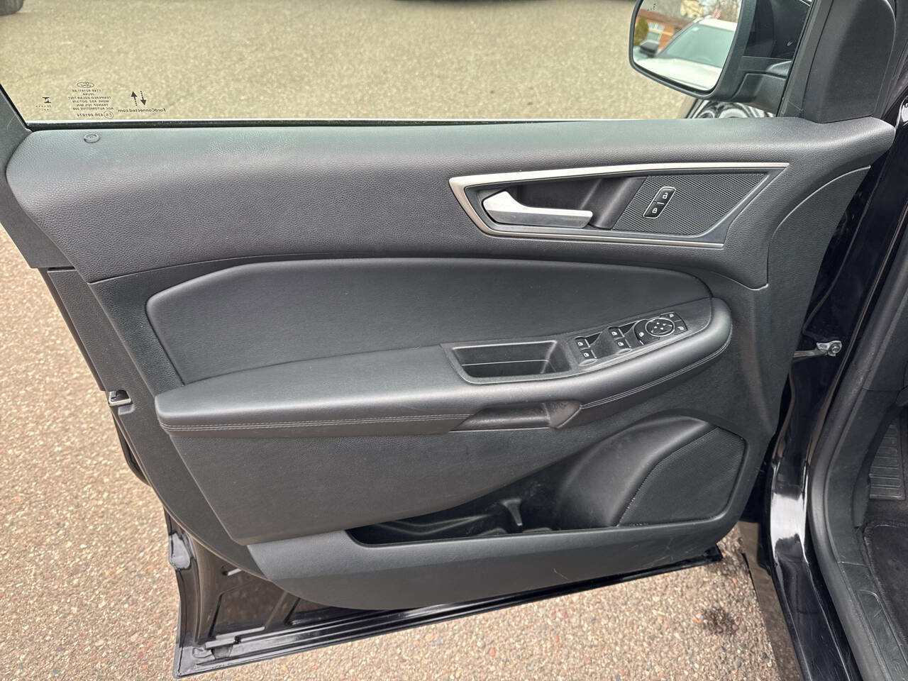 Certified 2024 Ford Edge SEL AWD/4WD image 23
