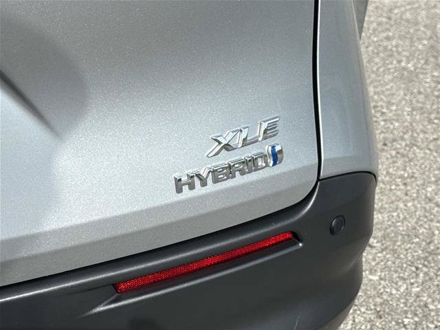 Used 2022 Toyota Sienna XLE FWD image 11