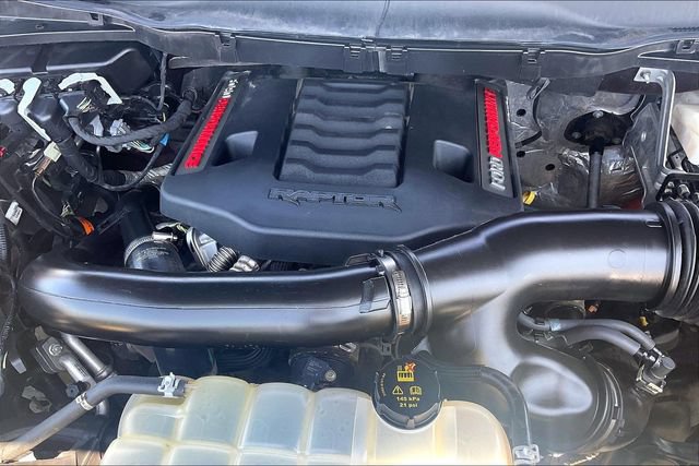 Certified 2022 Ford F150 Raptor w/ Raptor 37 Performance Package AWD/4WD image 35